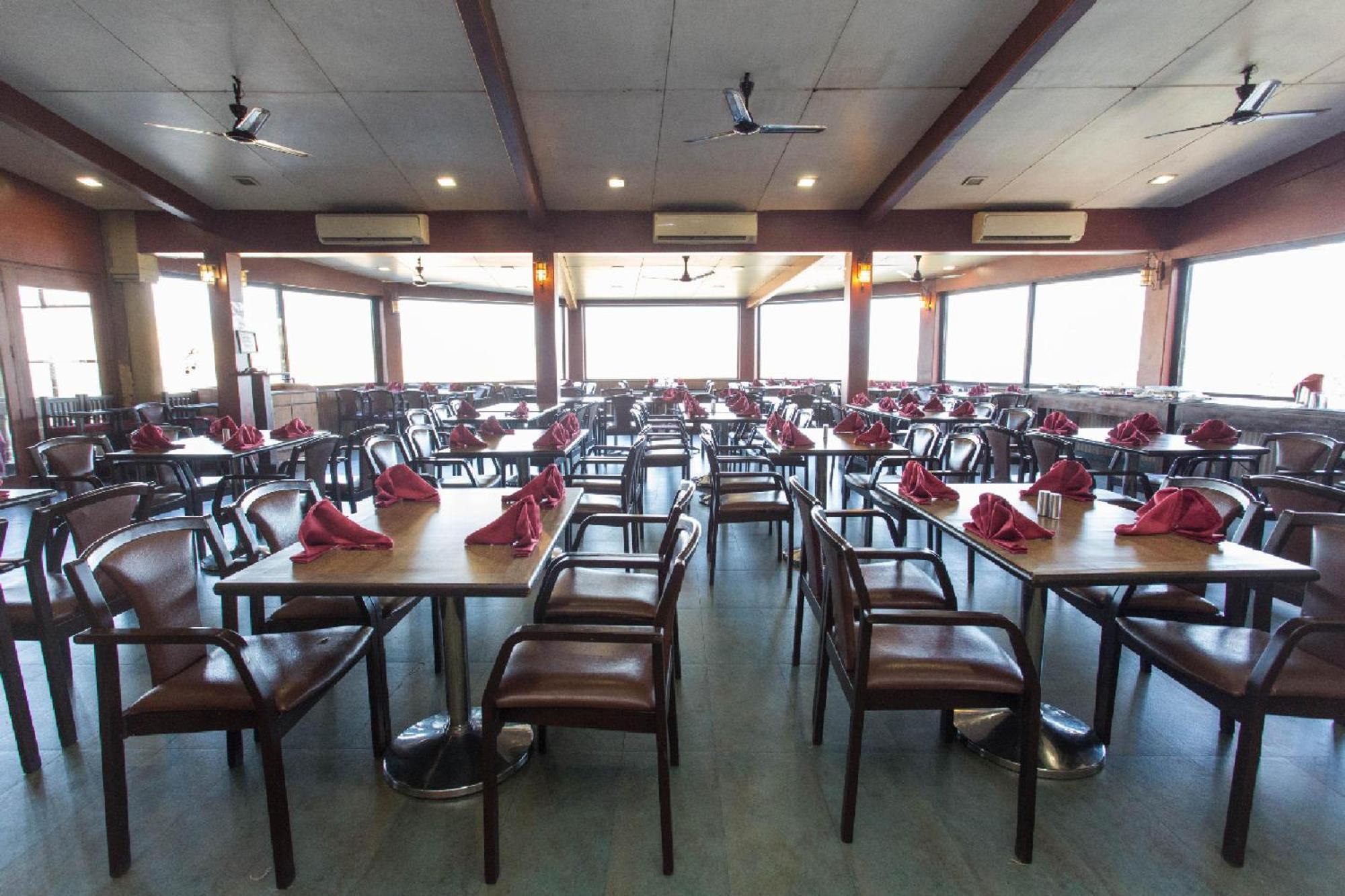 Upper Deck Resort - Stay And Relax At The Highest Peak Lonavala Bagian luar foto