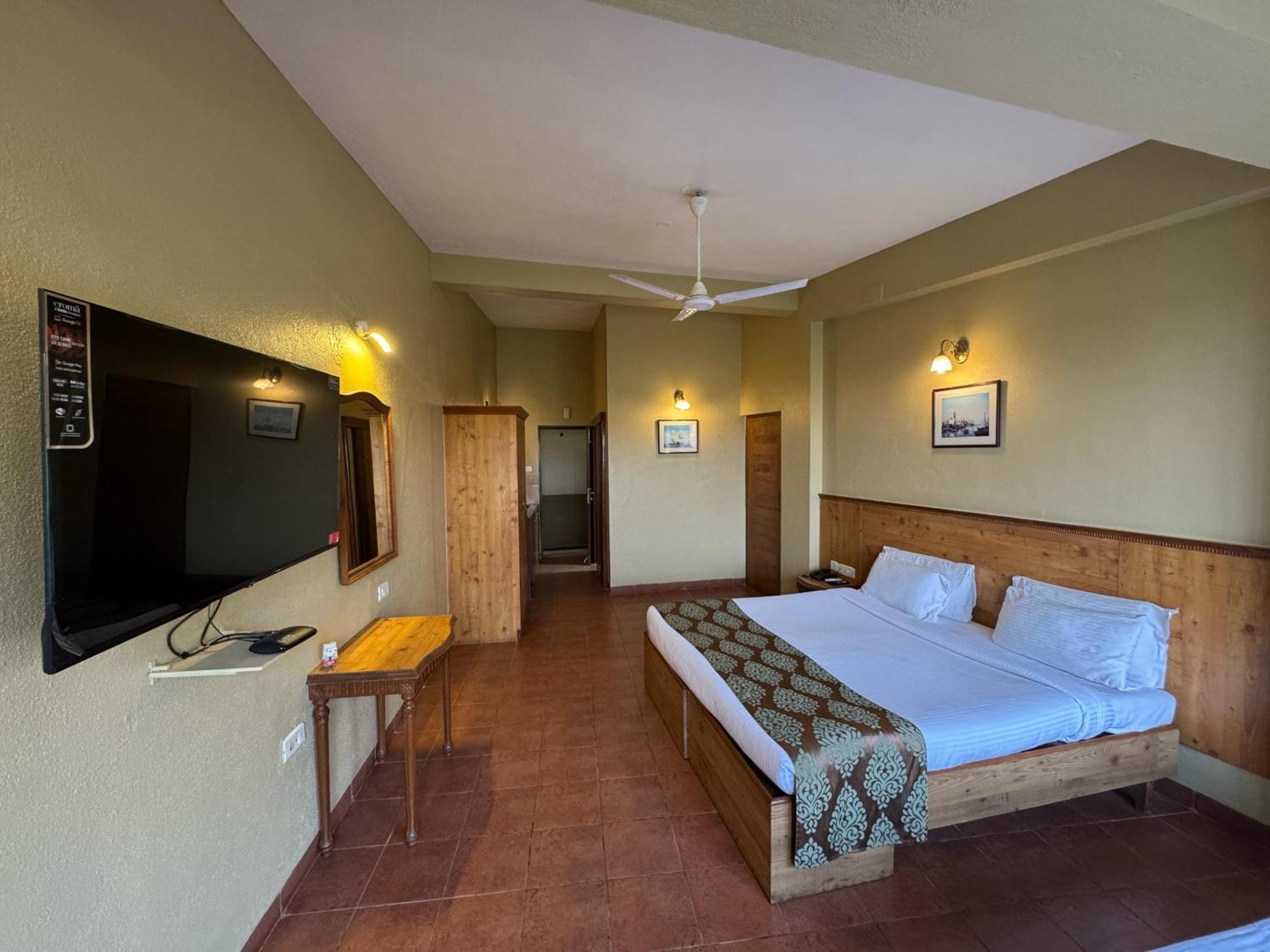 Upper Deck Resort - Stay And Relax At The Highest Peak Lonavala Bagian luar foto