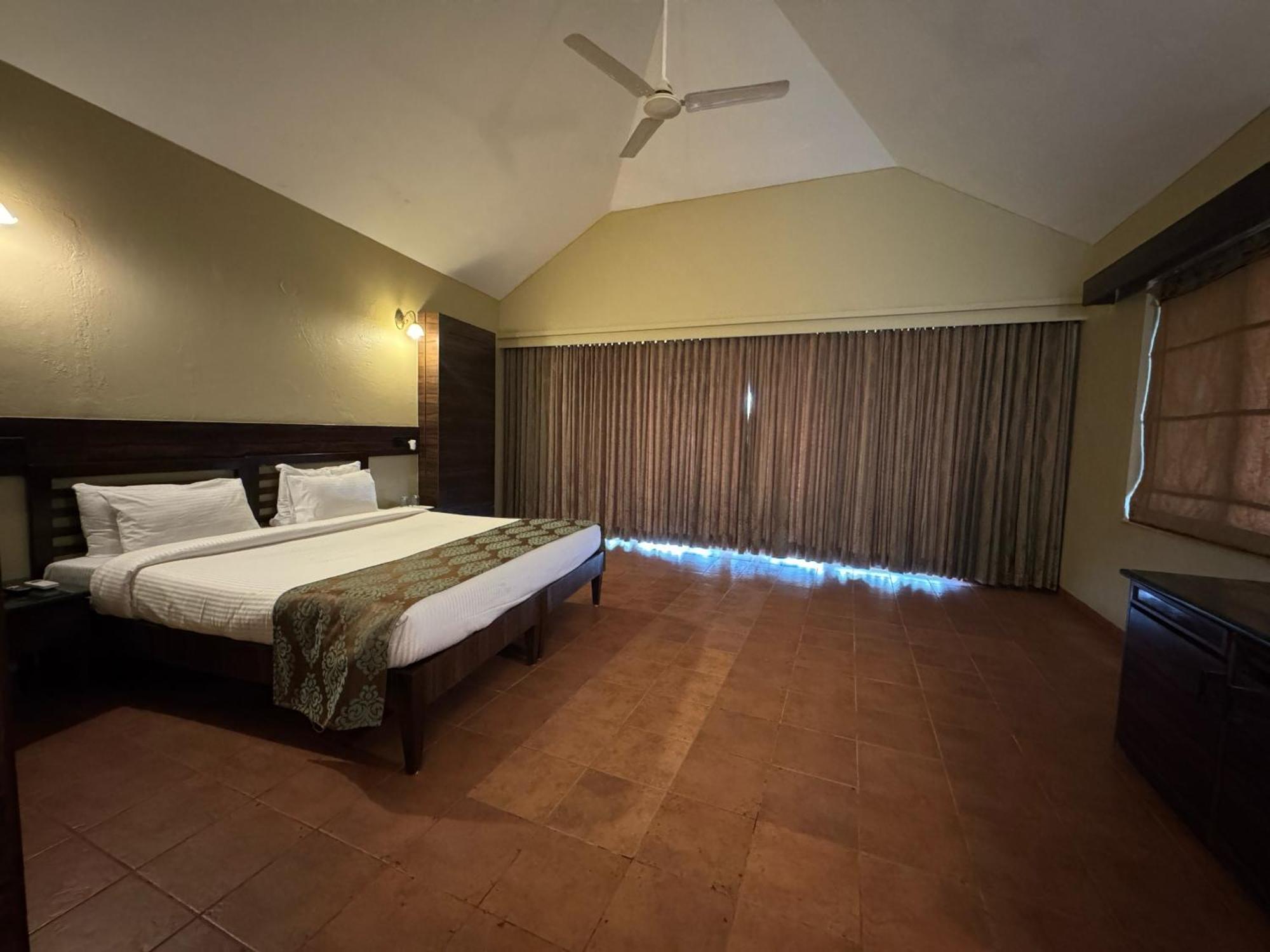 Upper Deck Resort - Stay And Relax At The Highest Peak Lonavala Bagian luar foto